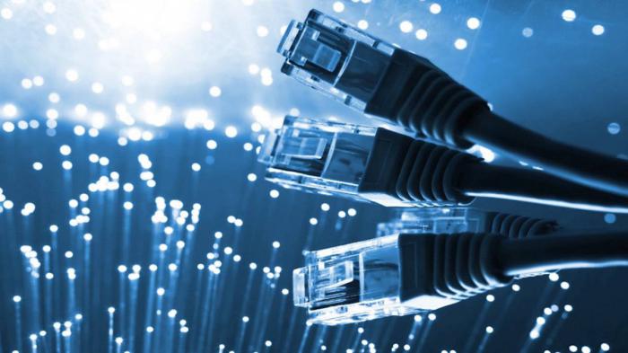 La Confederación de Empresarios confía en que el despliegue de banda ancha llegue a la provincia