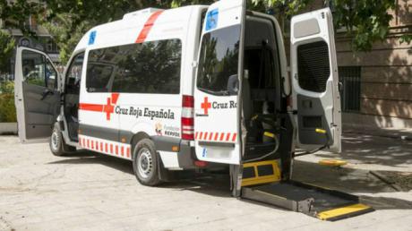 Cruz Roja pone a disposición de los taranconeros un servicio de transporte para personas con movilidad reducida