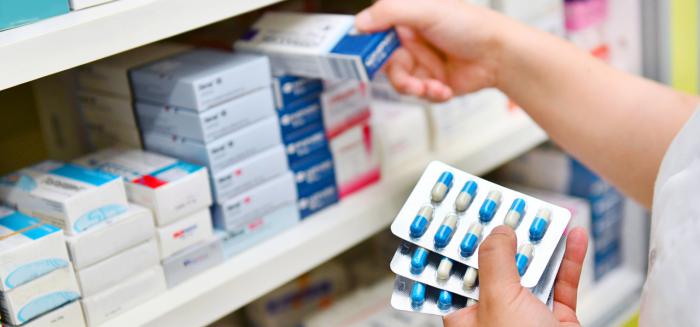 Sanidad amplía el listado de los medicamentos esenciales contra la COVID-19