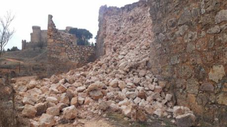 Se hunde parte de la muralla medieval de Belmonte