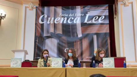 La presentación del cuento infantil Moccarella abre el debate sobre el acoso escolar