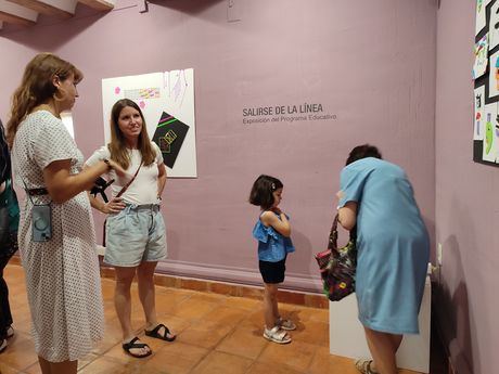 La Fundación Antonio Pérez expone los trabajos del programa educativo “Salirse de la línea”, con más de 500 participantes