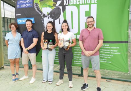 Las hermanas Gamero y Gabriel Novalbos y David Meléndez se imponen en el VIII Torneo Padelmanía de Minglanilla.