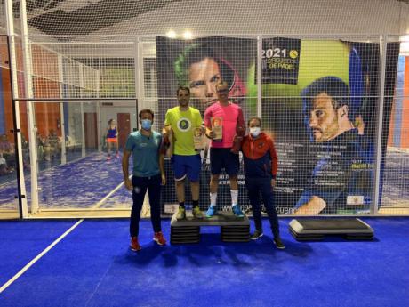 Récord de participación en el VIII Torneo de Pádel Villa de Iniesta