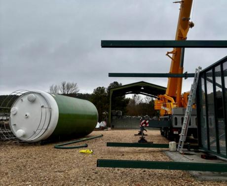 Un nuevo silo de 90 toneladas refuerza la vialidad invernal en la red de carreteras de Cuenca
