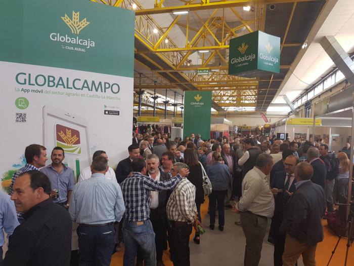 Globalcaja vuelve a mostrar su compromiso con el sector agrario y ganadero con su apuesta por Expovicaman