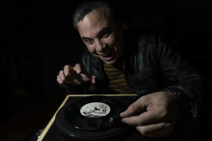 El locutor de Radio 3, Diego RJ, protagonista de la próxima jornada del ciclo 'Malos tiempos para la Lírica'