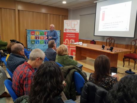 “Pobreza en tiempos de pandemia: periodismo y ONGDs” es el título del XIII Seminario de Medios de Comunicación y Cooperación Internacional