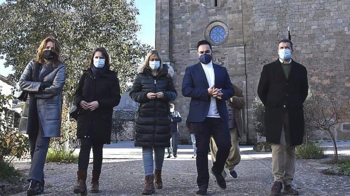 Picazo: 'Page es el típico 'bienqueda', les hace la pelota a los ganaderos pero luego protege a Garzón'