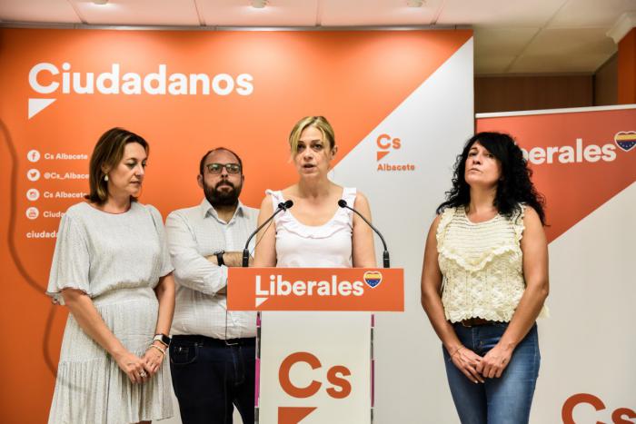 Carmen Picazo: 'El PSOE de los 'barones moderados antisanchistas' es un cuento chino, empezando por Page'