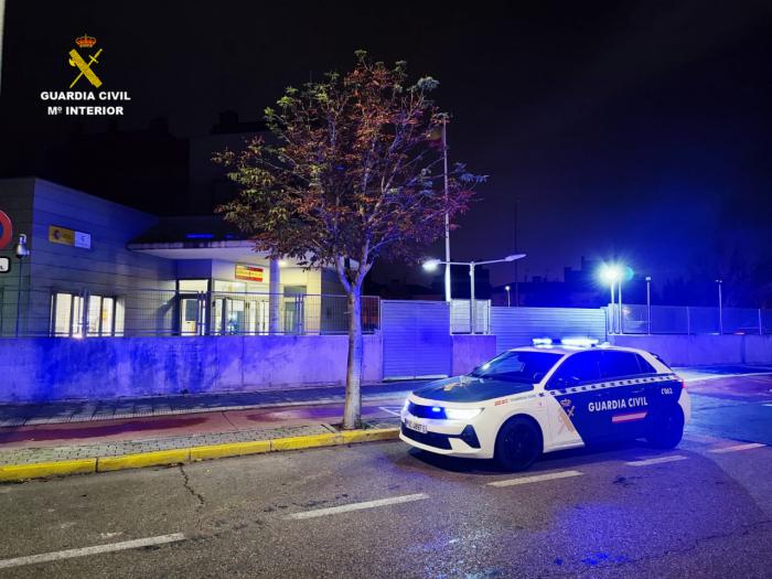 Tres detenidos tras darse a la fuga cuando iban a ser identificados por la Guardia Civil en Azuqueca de Henares