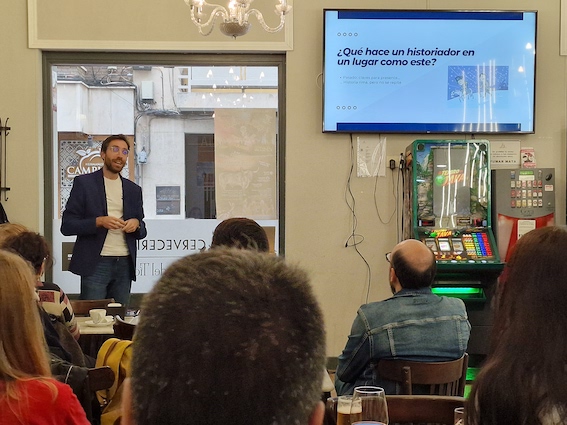 Hoy sigue el Pint of Science en Cuenca hablando sobre neuroeducación