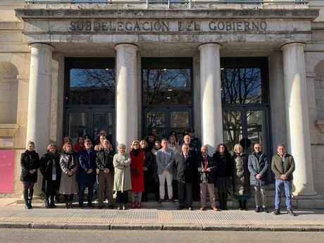 La Subdelegación del Gobierno en Cuenca celebra un minuto de silencio en repulsa por el último asesinato machista