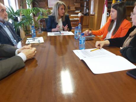 Reunión entre la consejera de Bienestar Social y la delegada del Gobierno para fortalecer la coordinación institucional en Castilla-La Mancha