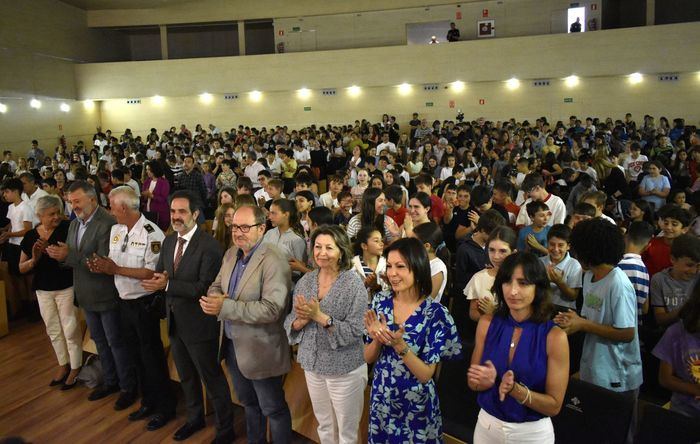 560 escolares conquenses reciben su acreditación como “Ciberexpertos” gracias a la Policía Nacional