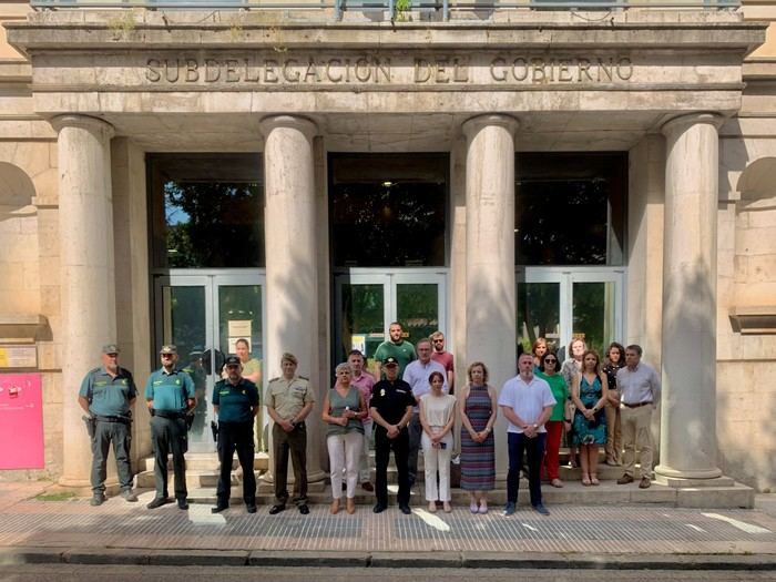 Minuto de silencio en Cuenca en memoria de Maritza Hellen, víctima de violencia de género en A Coruña
 
 