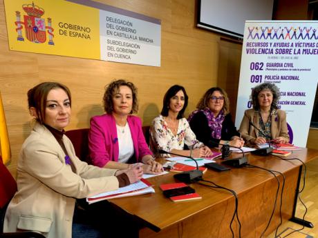 Unidad institucional en Cuenca en torno al Día Internacional contra la Violencia de Género