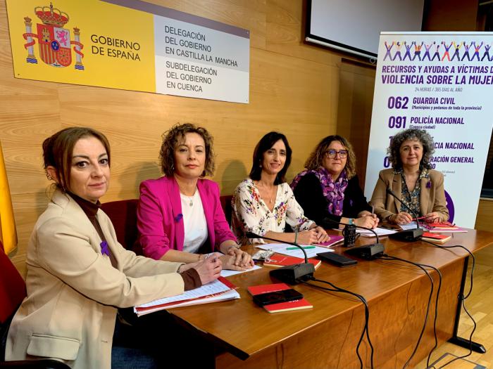 Unidad institucional en Cuenca en torno al Día Internacional contra la Violencia de Género