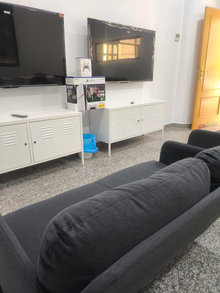 Graja de Iniesta inaugura su nueva Sala Joven Digital como espacio de ocio y encuentro para la juventud