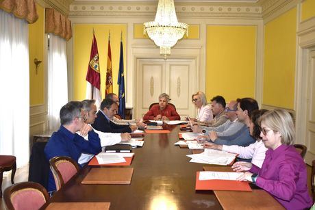 El Plan Especial de Empleo Rural beneficiará a casi 300 trabajadores conquenses