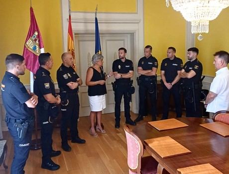 Cinco nuevos policías nacionales realizarán sus prácticas durante un año en la Comisaría de Cuenca