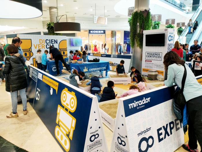 Imagen del pasado fin de semana de Pequeños Científicos, en el Centro Comercial El Mirador