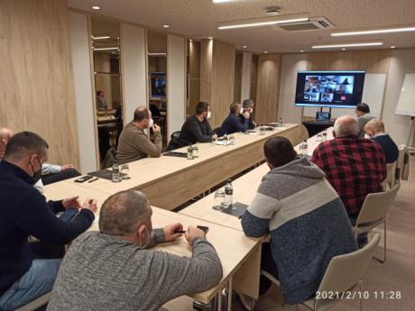 Trabajadores y sindicatos de Siemens Gamesa piden por carta al Gobierno de España que les convoque con urgencia a una reunión con la empresa, los gobiernos de Galicia y C-LM y el ministerio de Transición Ecológica