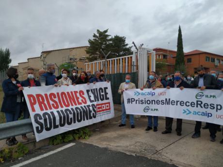 Concentración en la cárcel de Cuenca en repulsa por la "brutal" agresión a un funcionario de la prisión