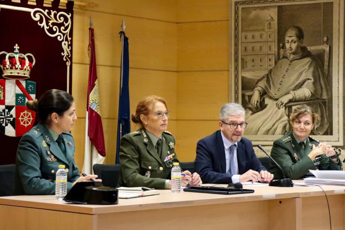 La protección de la mujer para supuestos de violencia en el ámbito castrense reúnen en Cuenca a las voces más destacadas de la judicatura militar española