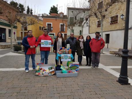 NNGG Huete obtiene 200 kg de alimentos con la campaña ¨Populares Solidarios¨