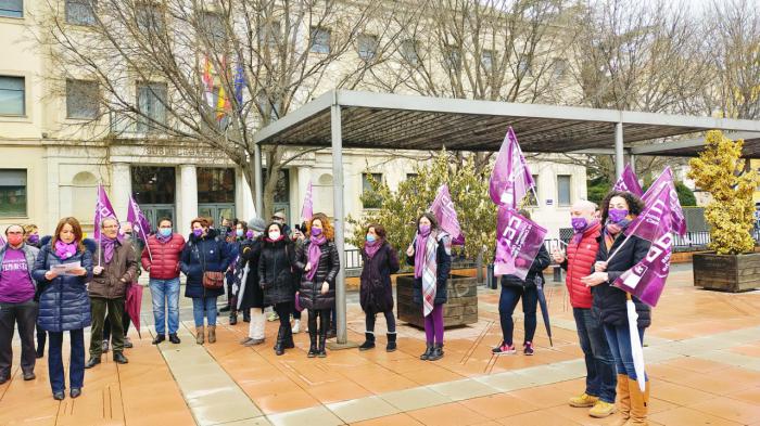 CCOO sale a la calle en la región para reivindicar una igualdad entre mujeres y hombres que lograremos con instrumentos feministas como los planes de igualdad