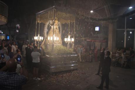 Multitudinaria procesión de la Virgen del Prado en el día de la Octava