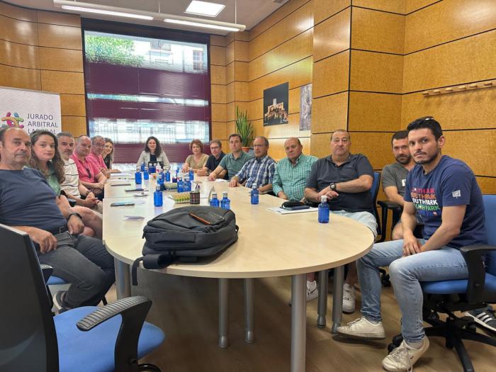 El Comité de Empresa de PINASA traslada a la Junta su preocupación por el futuro de las plantas de Fuentes y Pedro Muñoz
 