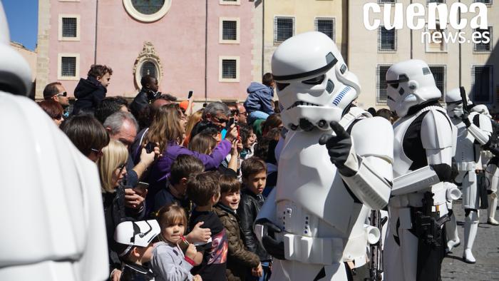 Las esclavas carmelitas de la Sagrada Familia de Cuenca impulsan un campamento de verano sobre Star Wars