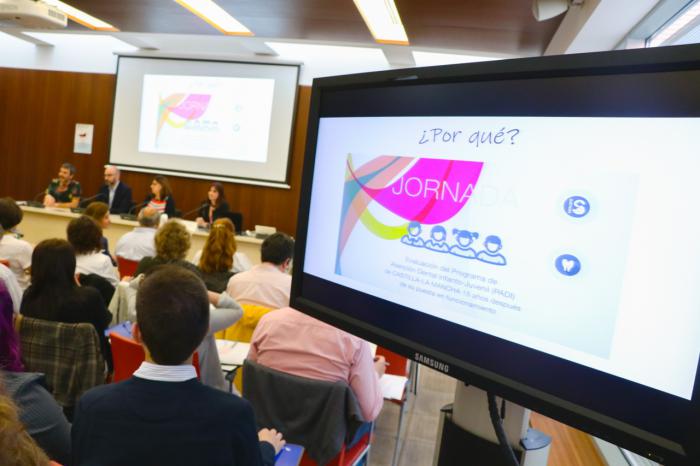 Los profesionales de las Unidades de Salud Bucodental de la región evalúan los 15 años de funcionamiento del Programa de Atención Dental Infanto-Juvenil