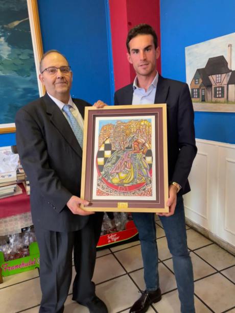 Fernando Adrián recoge el premio como triunfador de la Feria de San Julián