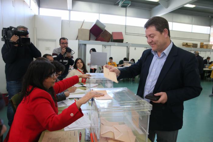 García-Page: “Espero que a partir de mañana España conquiste certidumbres y la estabilidad contando con la inmensa mayoría de los ciudadanos”