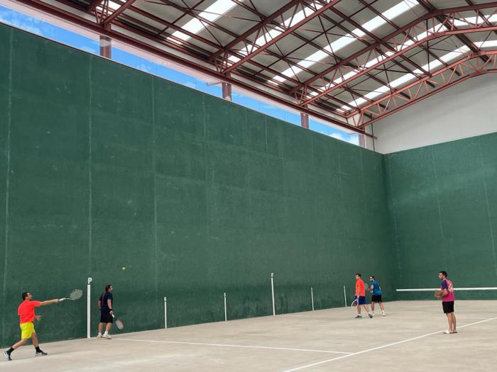 Daniel Hervás y Javier Gimeno se llevan el triunfo en el XII Torneo de Frontenis de Horcajo de Santiago