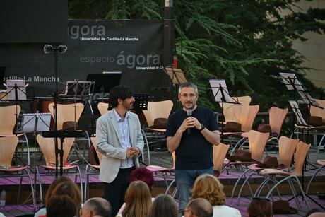 Humor, música y referencias cinematográficas en el primer evento de Estival Cuenca 25