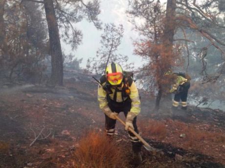 El incendio de Yeste está estabilizado y desciende a nivel 1 de emergencia