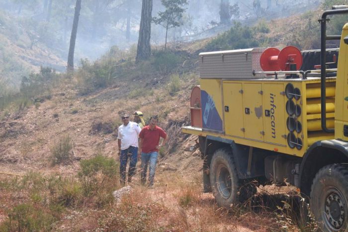 El INFOCAM mantiene el plan de acción para consolidar el incendio de Yeste