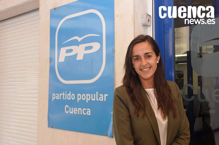 Roldán pregunta al Gobierno de Page por qué no tiene dinero para las sustituciones de médicos y enfermeras en Cuenca y sí para contratar más asesores