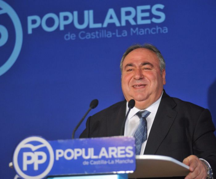 Tirado: “La mayor traición de Page a Castilla-La Mancha es mantener a un vicepresidente a favor del referéndum de Cataluña”