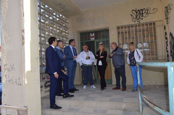 La Junta lamenta que el Ayuntamiento no haya cedido el antiguo colegio Astrana Marín para construir un centro de día