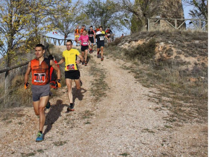 Alonso Martínez y María Jesús Algarra se imponen en la IV Subida al Poste de La Frontera