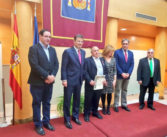 Catalá dice que el teniente fiscal garantiza la continuidad de la institución
 