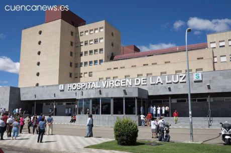 El Servicio de Rehabilitación del Virgen de la Luz incorpora una nueva técnica para el tratamiento de las tendinopatías calcificadas de hombro