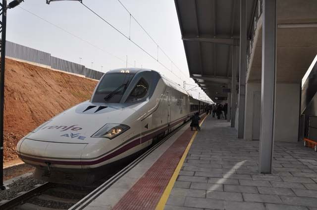 El Gobierno aprueba incluir los servicios ferroviarios de alta velocidad Madrid-Cuenca como obligaciones de servicio público