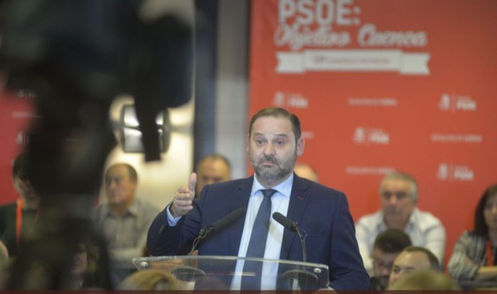 Ábalos defiende el proyecto político del PSOE frente a “los fracasos históricos” de Podemos, la “derecha desgastada” del Partido Popular y la “derecha remozada” de Ciudadanos
