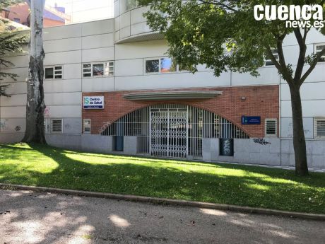 García-Page inaugura el grupo de depuración de seis municipios conquenses y visita el Centro de Salud ‘Cuenca III’